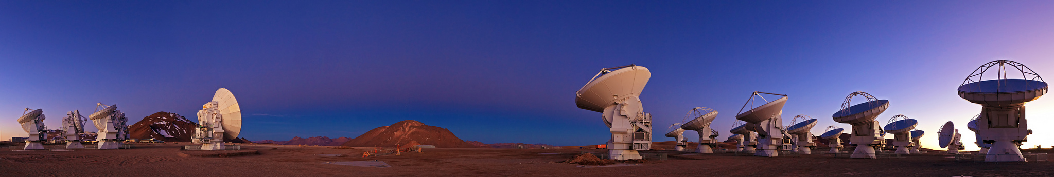 ALMA and Chajnantor at Twilight, by ESO (CC BY 2.0)
